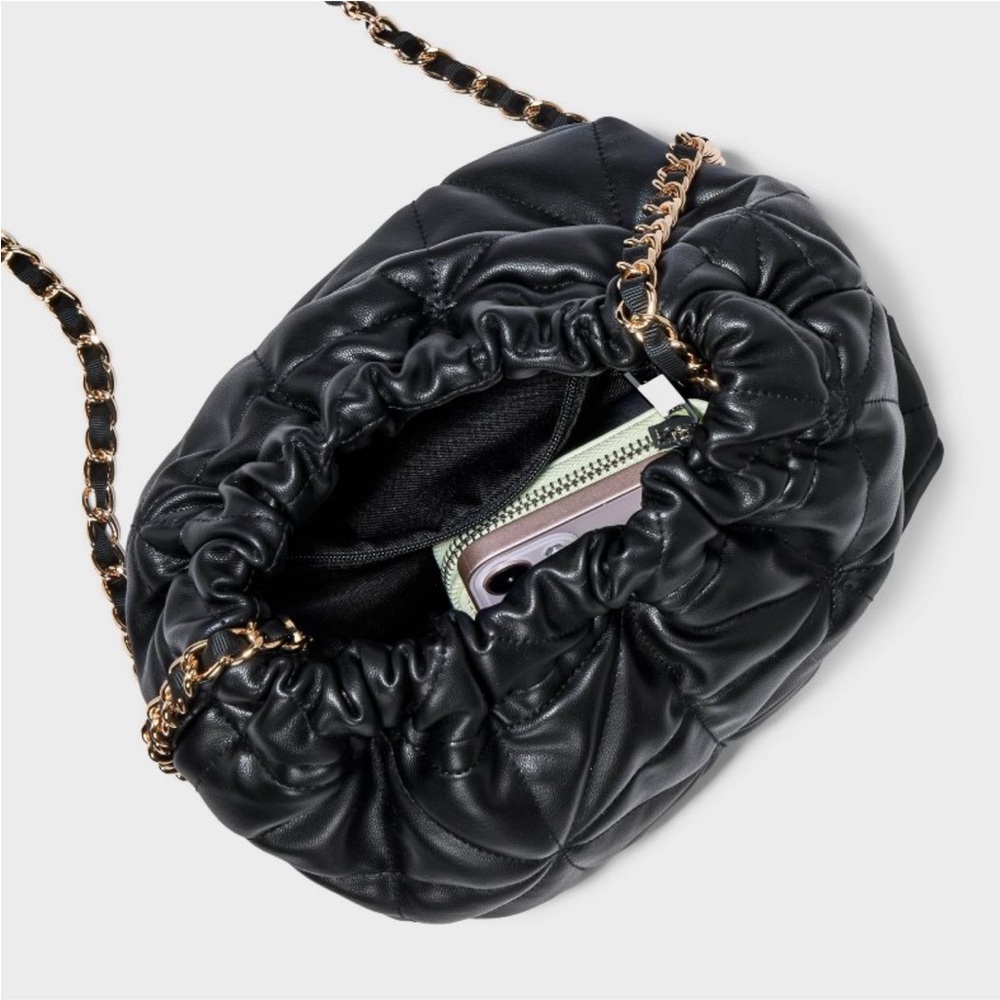 Black quilted bucket bag crossbody bag - Picture 5 of 12